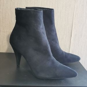 Carlos Santana navy heeled booties